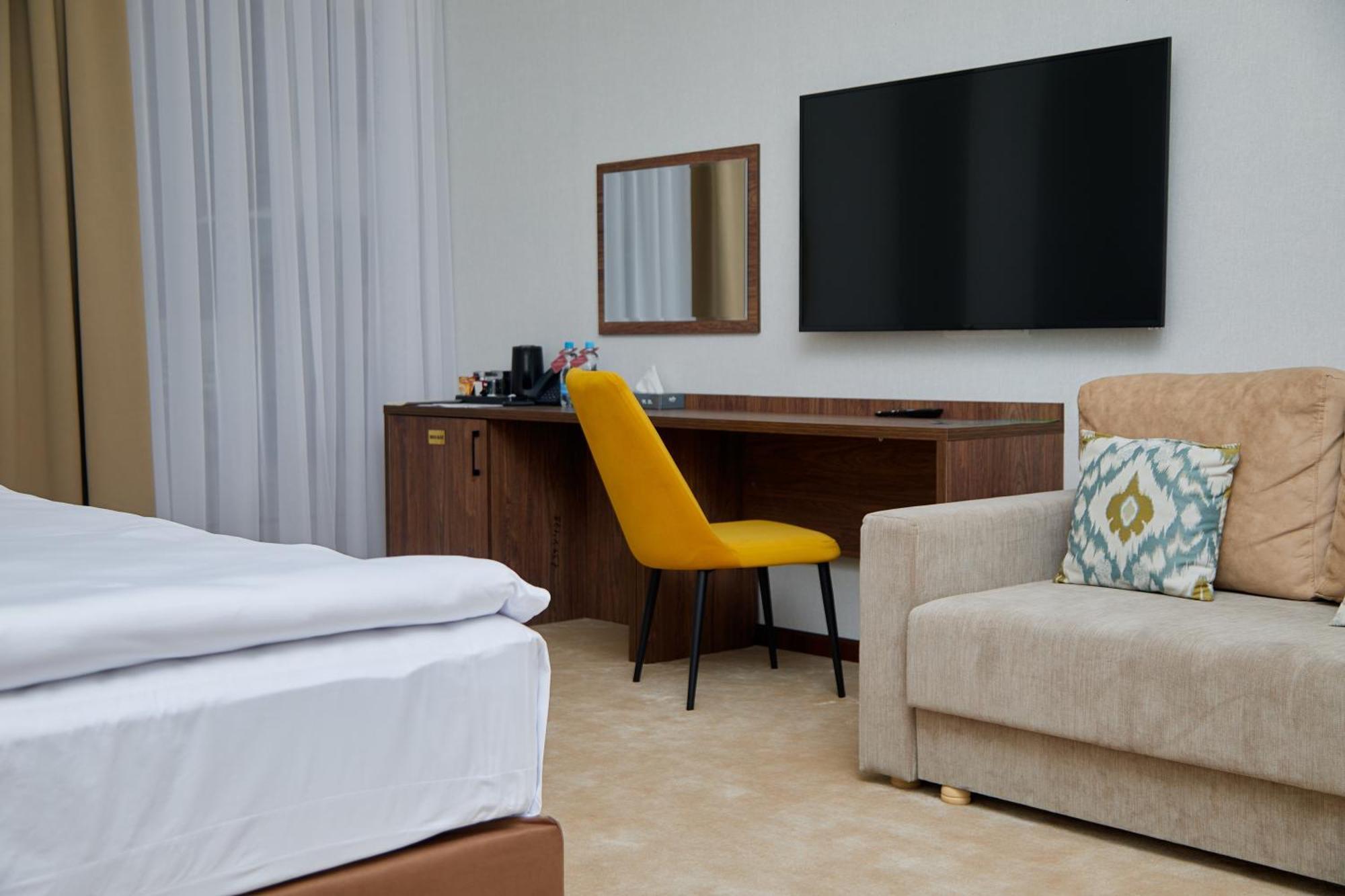 Grand Plaza Hotel ซามาร์คันด์ ภายนอก รูปภาพ