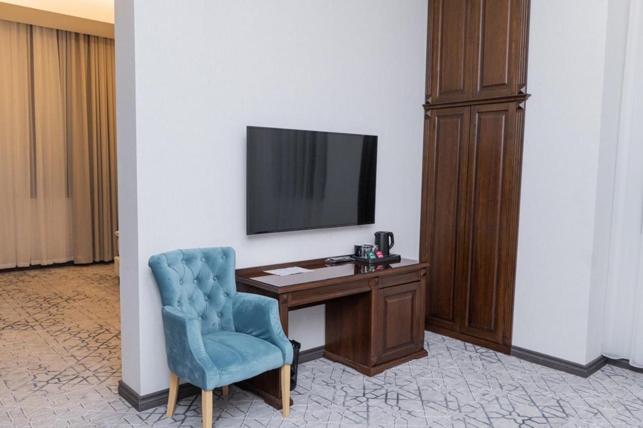 Grand Plaza Hotel ซามาร์คันด์ ภายนอก รูปภาพ